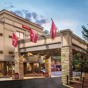 Ramada By Wyndham Downtown Hotel